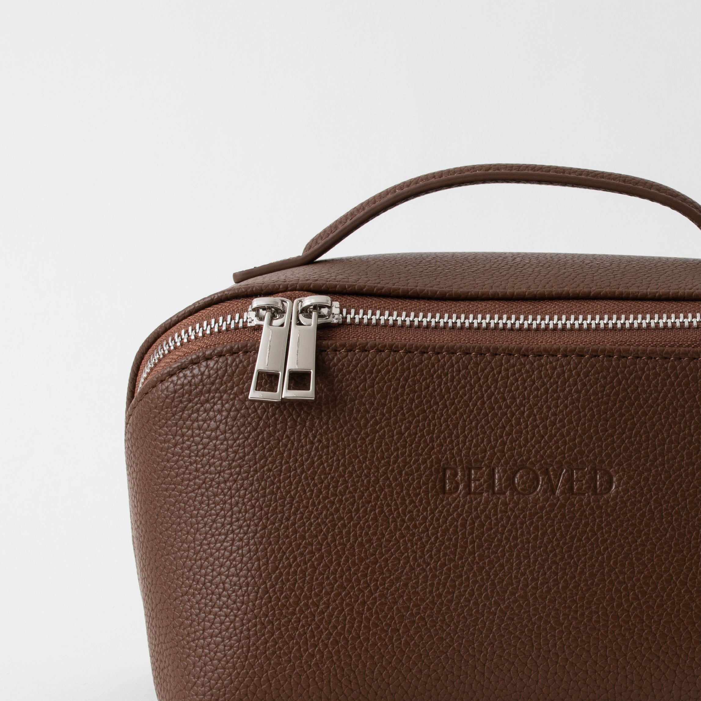 Travel Beauty Bag Chocolate