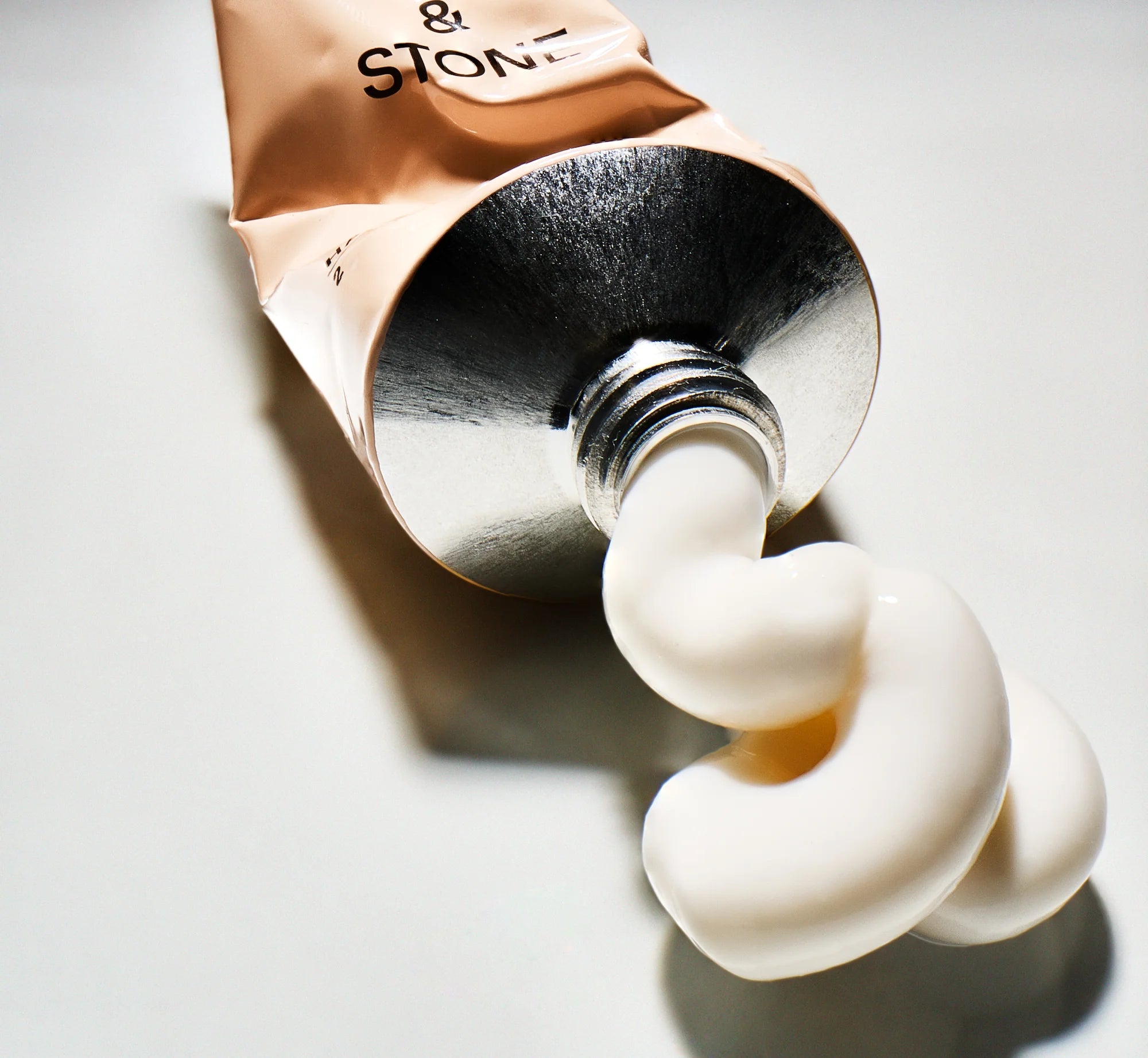 Body Lotion Saffron & Cedar