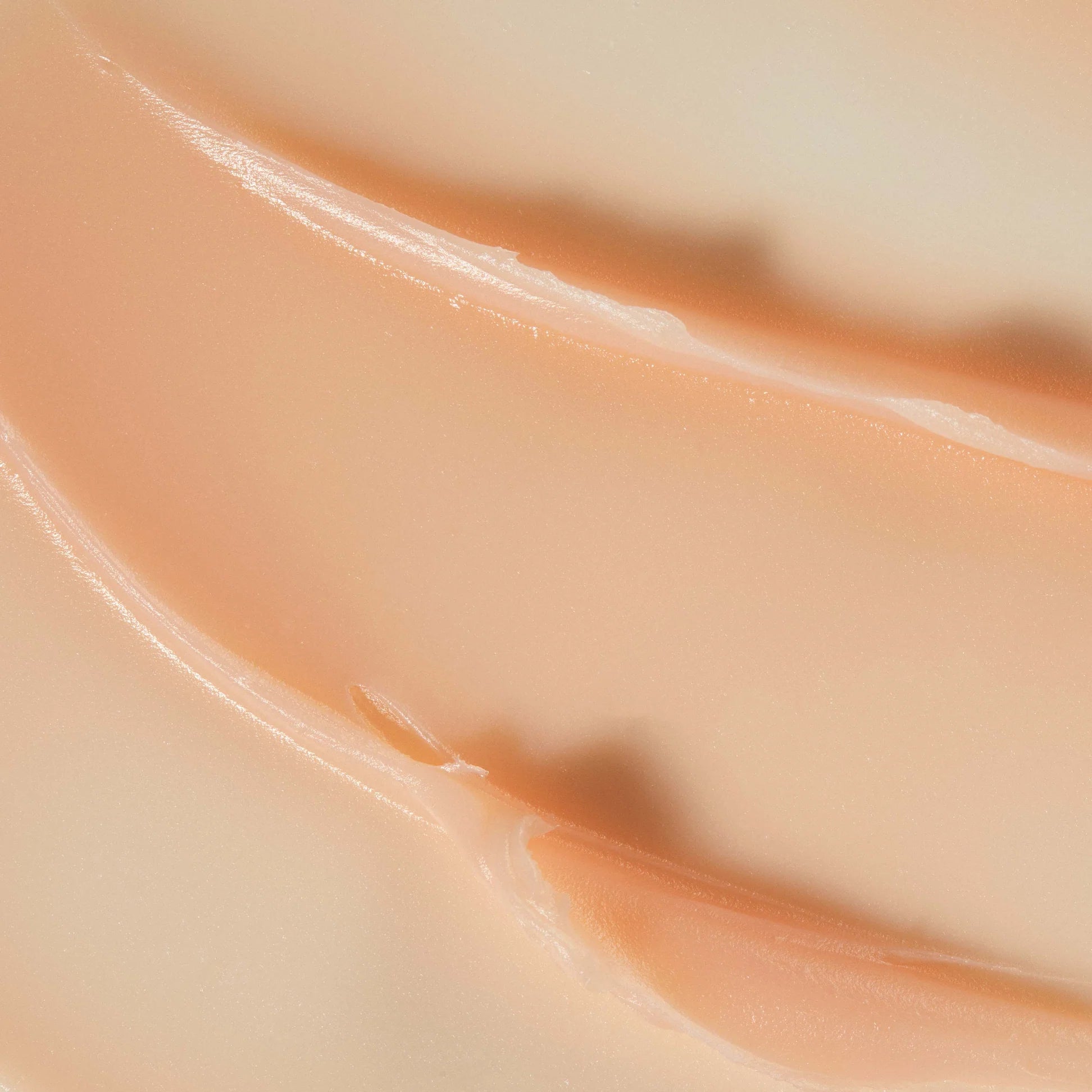 Queen Cream