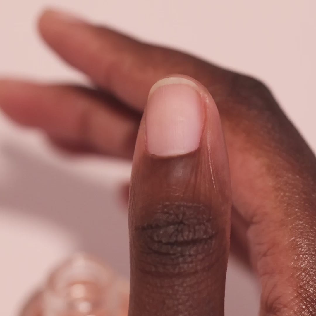 Načíst video: Nail Prep pro odmaštění nehtu