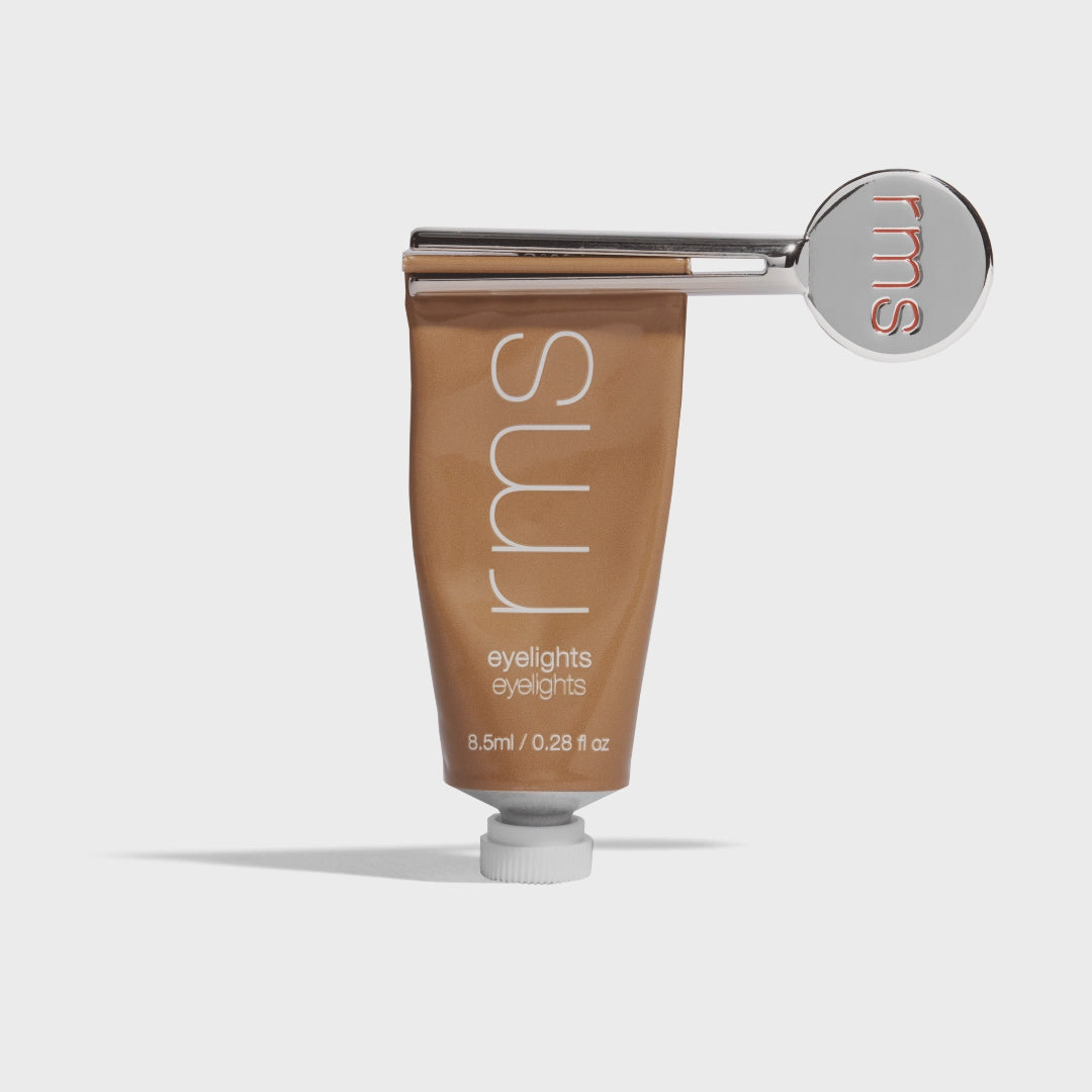 Načíst video: Eyelights Cream Eyeshadow Strobe