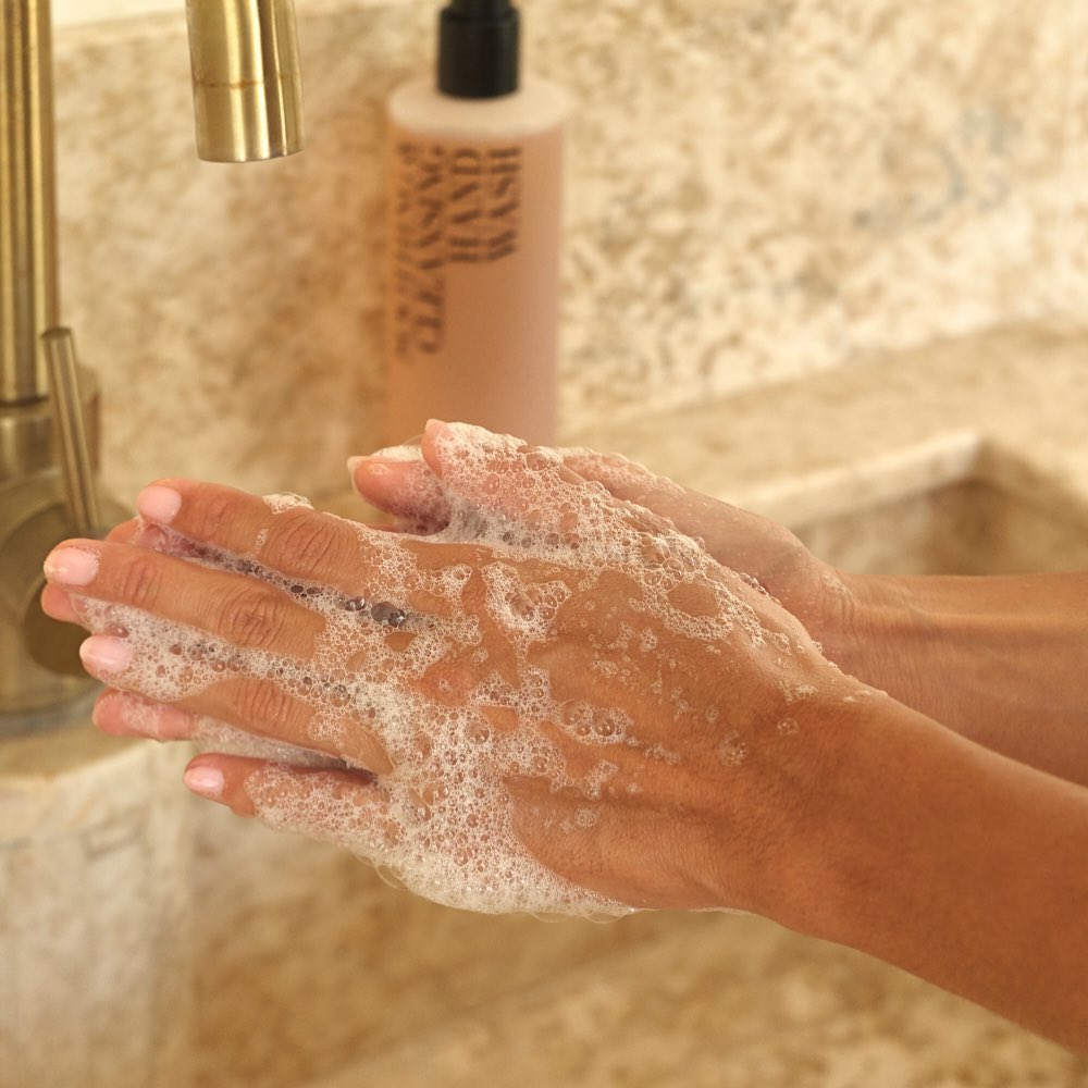 The Hand Treatment Set